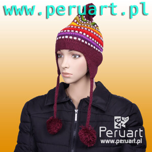 CZAPKA USZATKA Z PERU Z POMPONAMI 04 ŚLIWKA