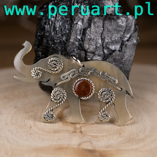 MAGICZNY WISIOREK Z ROGU BYKA 01 MOTYL